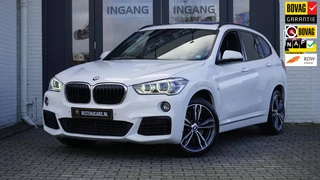 BMW X1 SDrive20i M Sport Shadowline CAMERA-CLIMA-CRUISE-FULL LED-HEADUP-LEDER-NAVIGATIE-PANORAMA-STOELVERWARMING-TREKHAAK