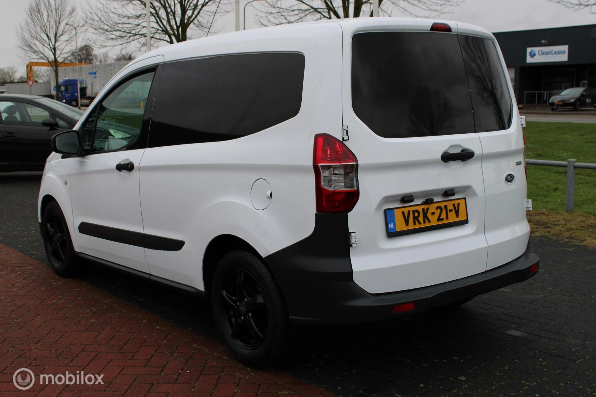 Hoofdafbeelding Ford Transit Courier