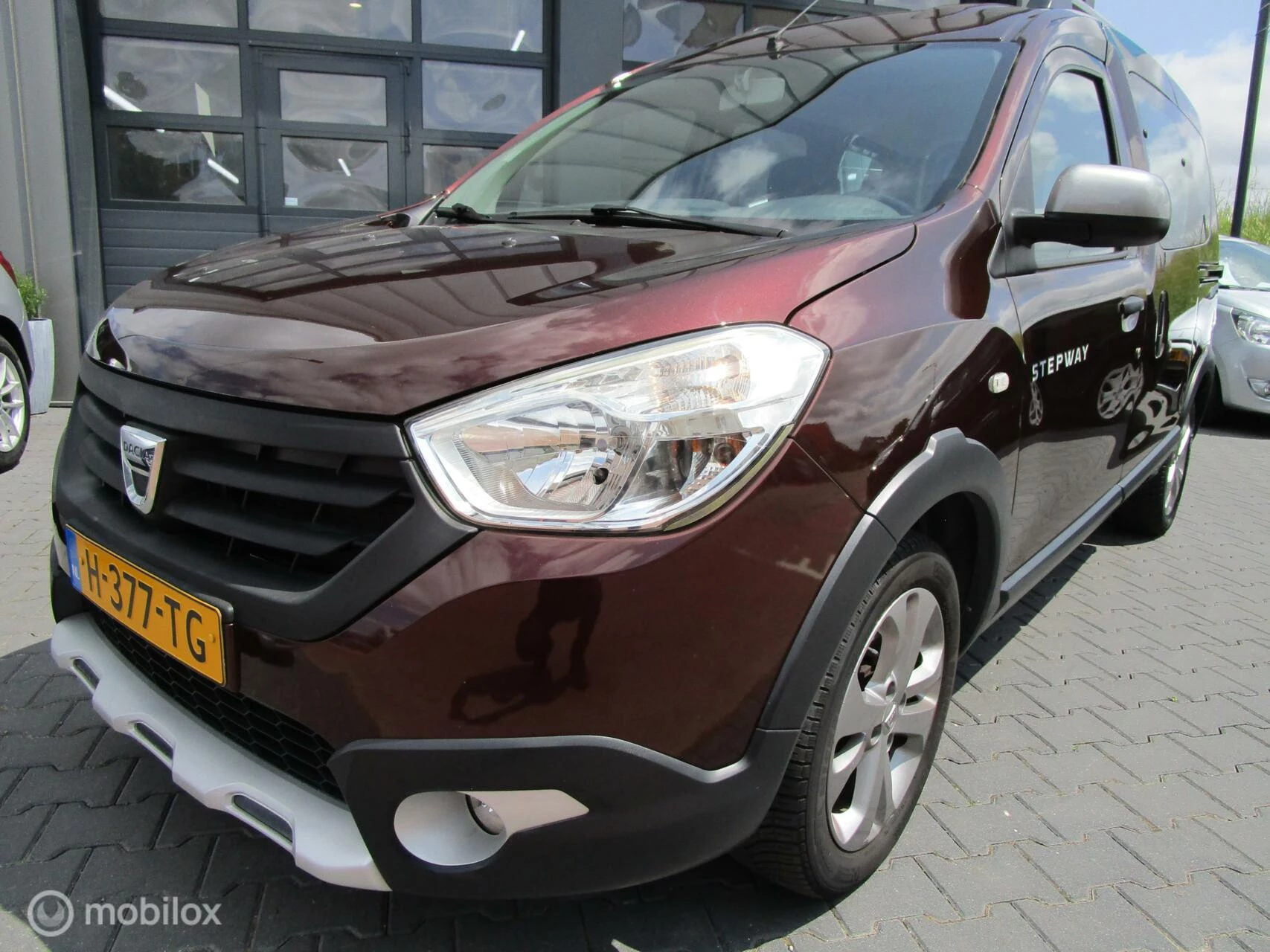 Hoofdafbeelding Dacia Dokker