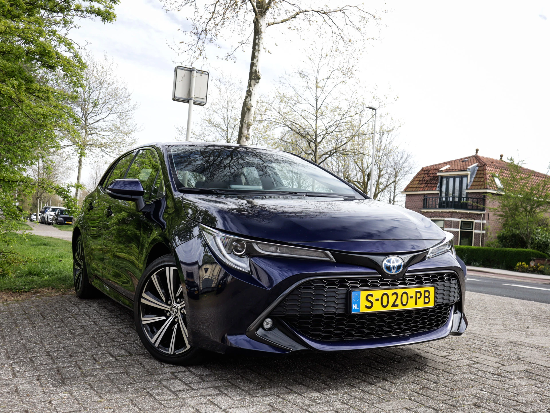 Hoofdafbeelding Toyota Corolla