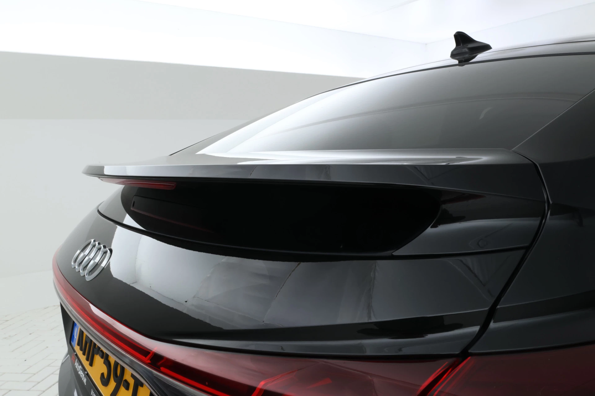 Hoofdafbeelding Audi Q4 Sportback e-tron