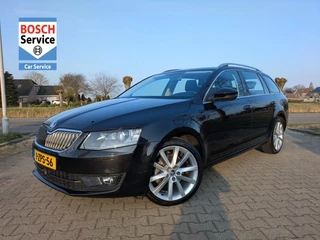 Hoofdafbeelding Škoda Octavia Škoda Octavia 1.4 TSI Greentech Elegance Businessline I DSG Automaat I Adaptive cruise I Airco I Navi I Stoelverw. I Clima