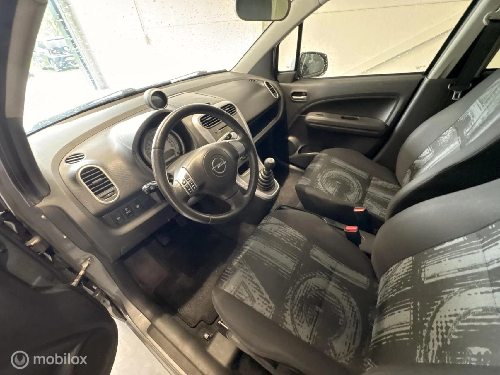 Hoofdafbeelding Opel Agila