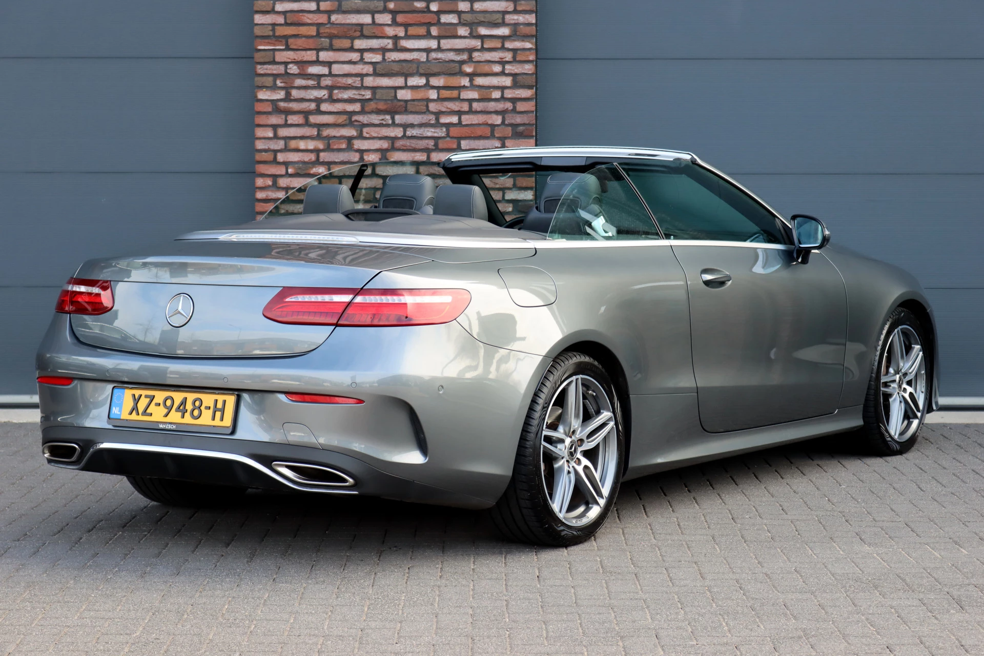 Hoofdafbeelding Mercedes-Benz E-Klasse