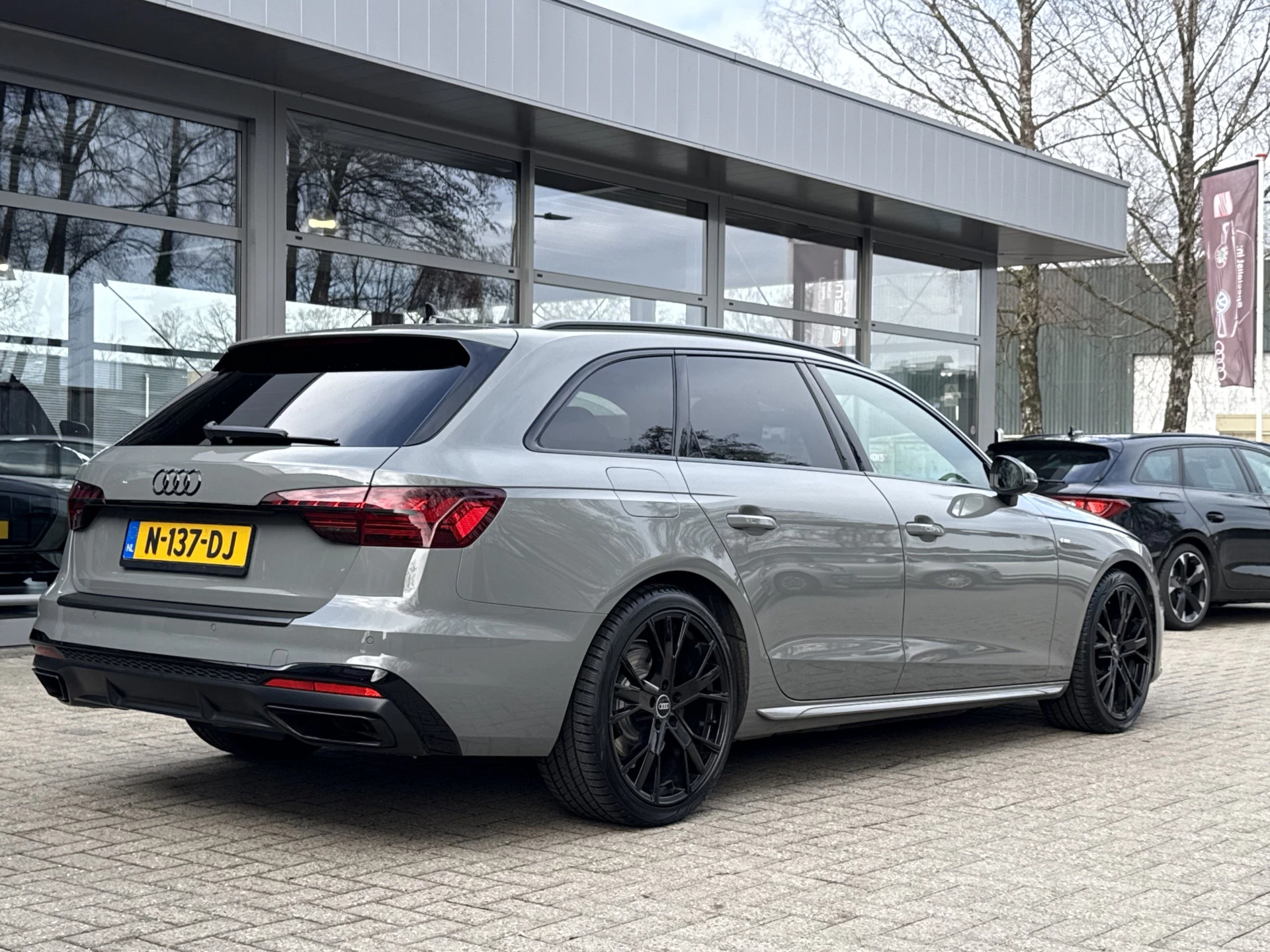 Hoofdafbeelding Audi A4