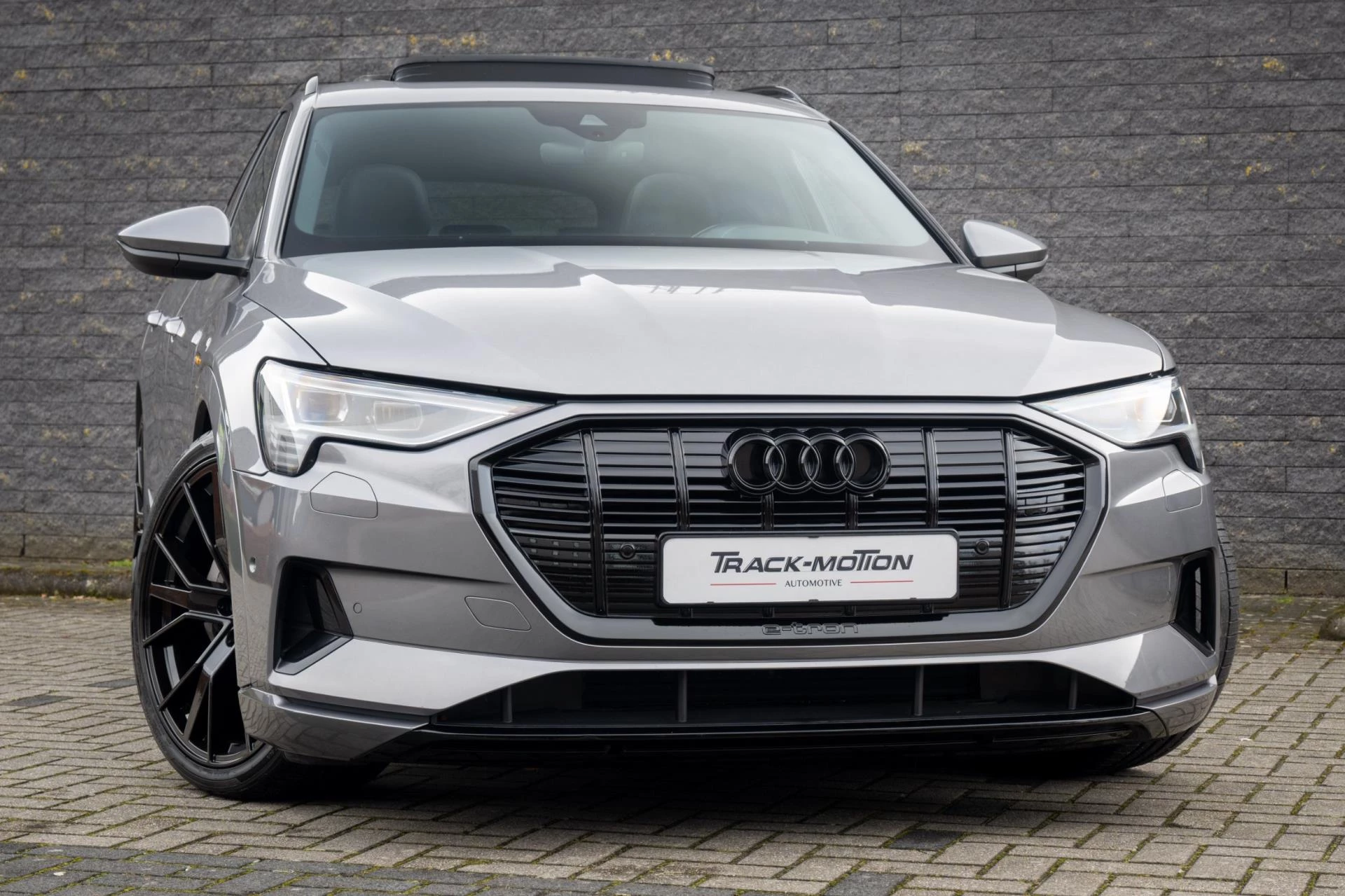 Hoofdafbeelding Audi e-tron