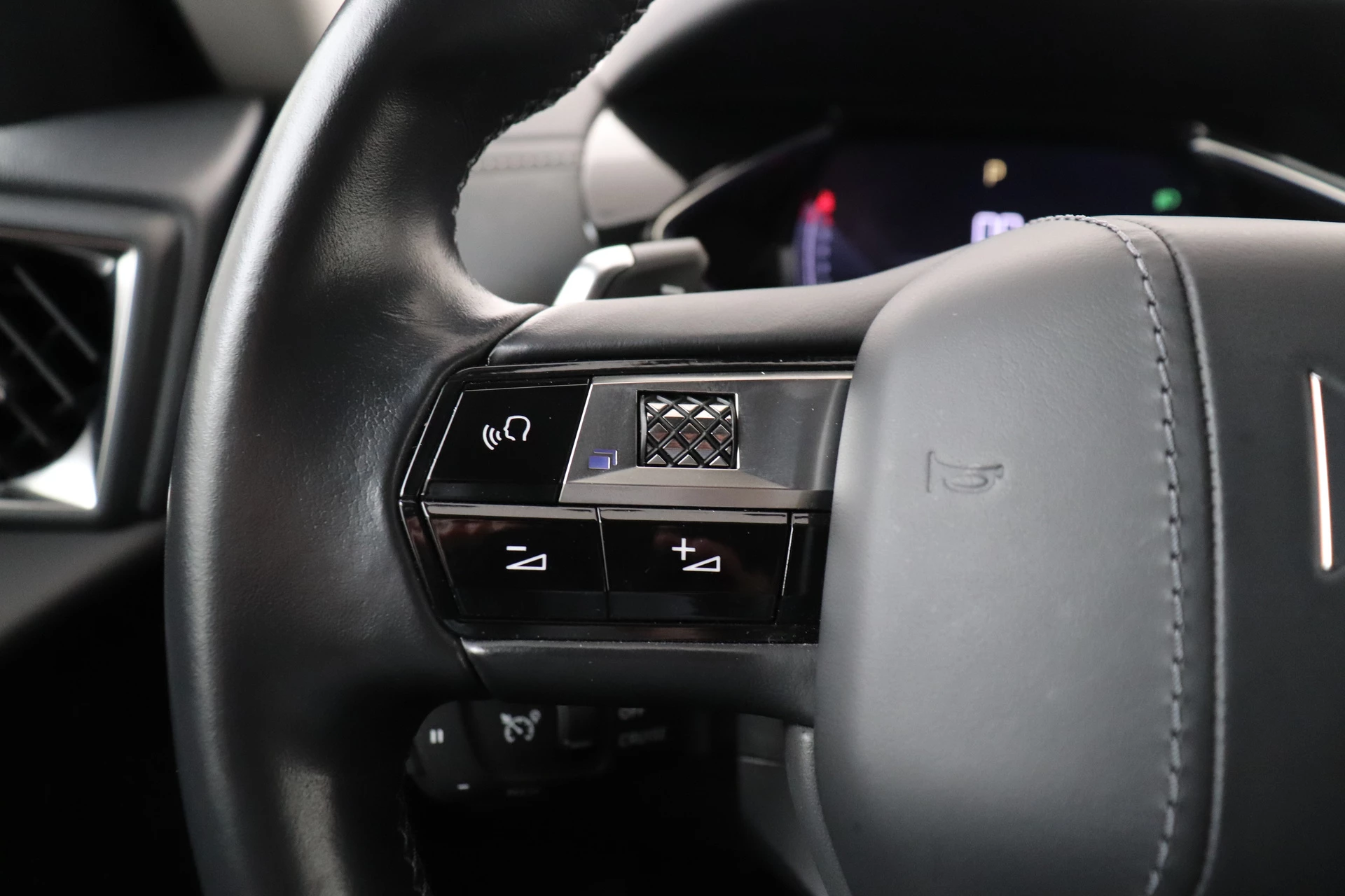 Hoofdafbeelding DS DS 3