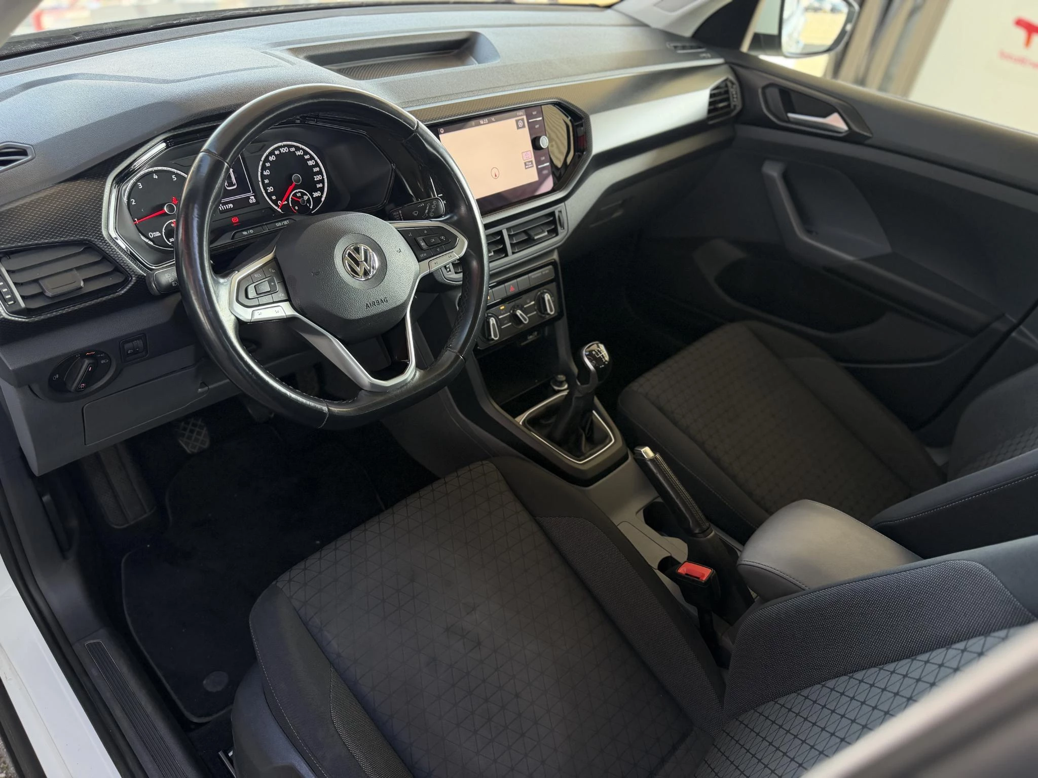 Hoofdafbeelding Volkswagen T-Cross
