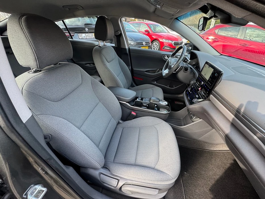 Hoofdafbeelding Hyundai IONIQ