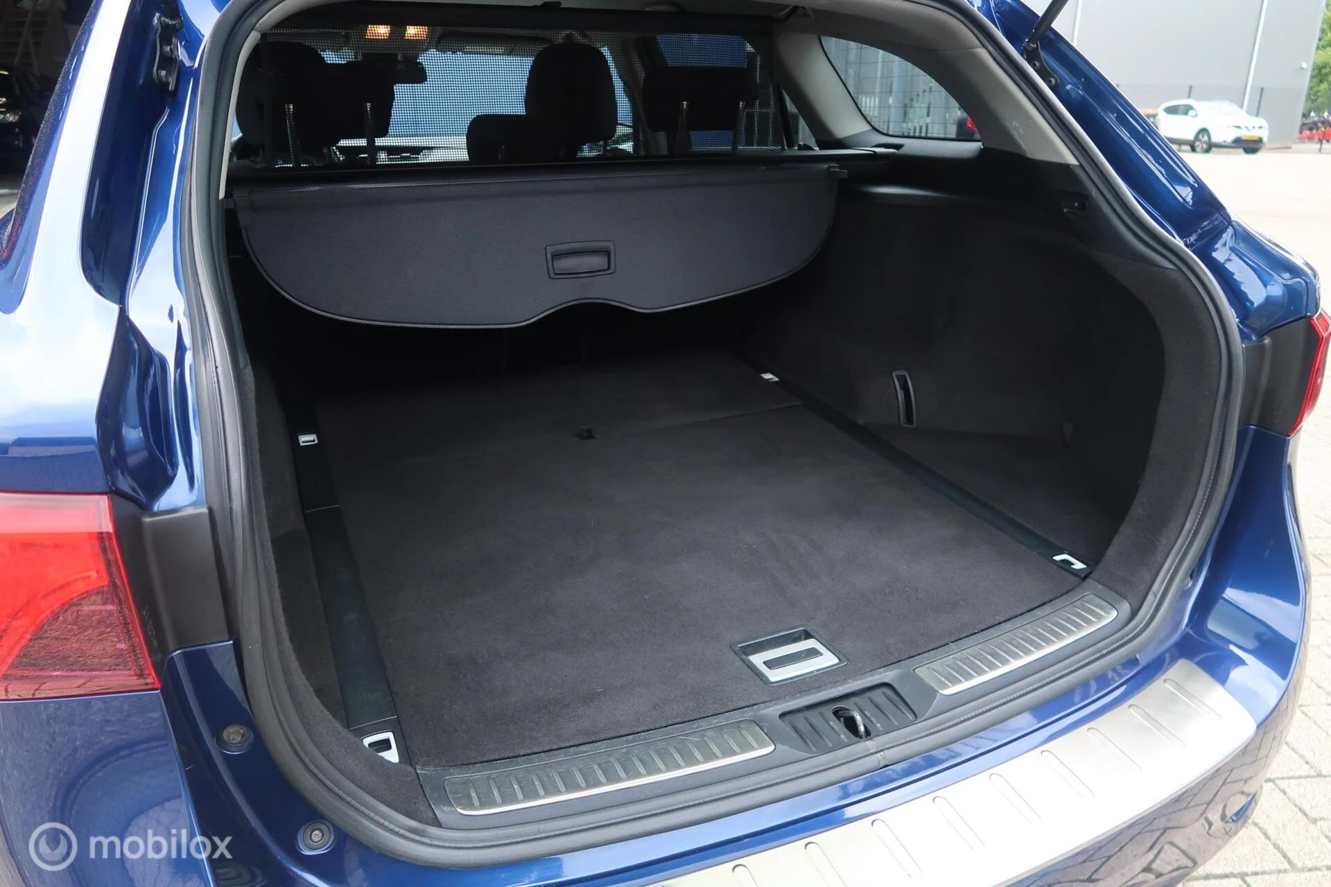 Hoofdafbeelding Toyota Avensis