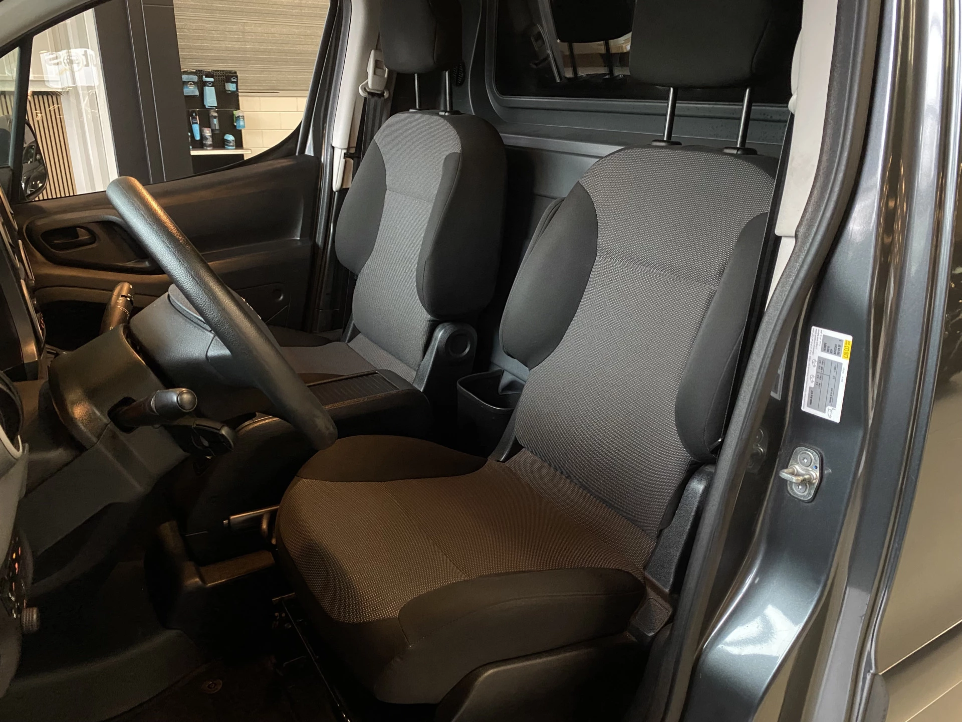 Hoofdafbeelding Peugeot Partner