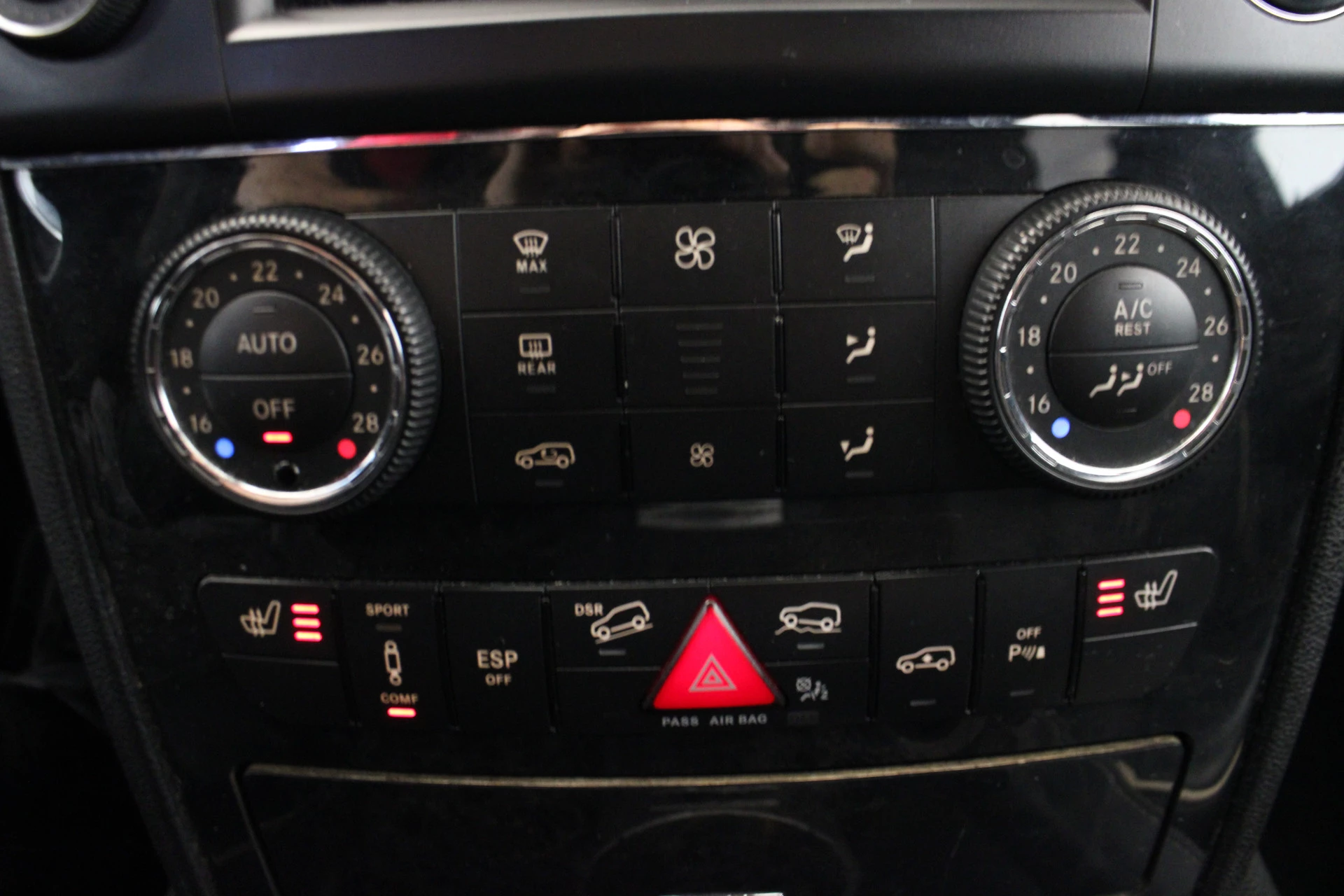 Hoofdafbeelding Mercedes-Benz M-Klasse