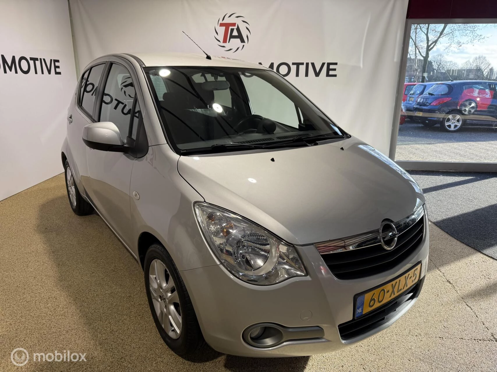 Hoofdafbeelding Opel Agila