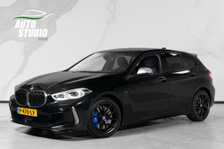 BMW 1-serie M135i xDrive | Live cockpit | Head-up | Carplay