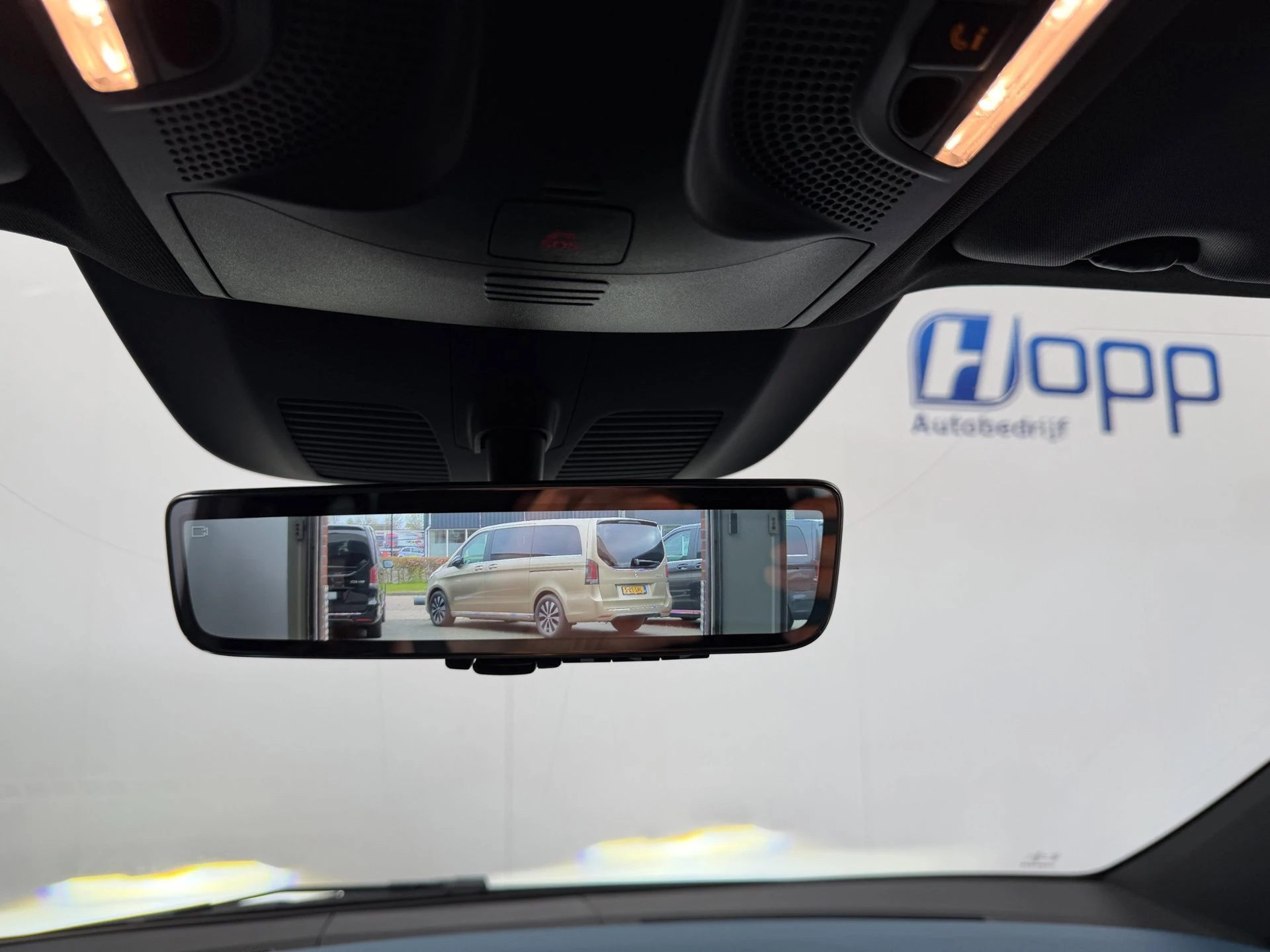 Hoofdafbeelding Mercedes-Benz EQV