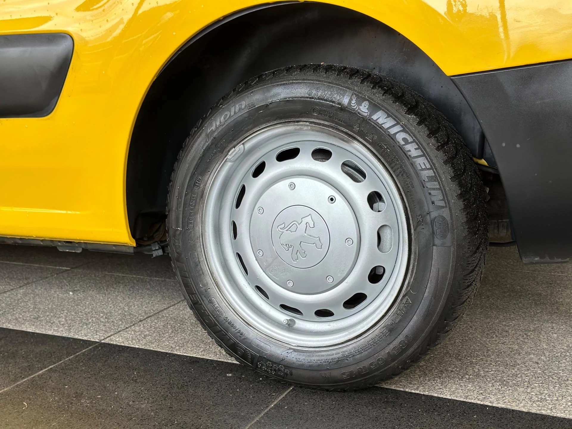 Hoofdafbeelding Peugeot Partner