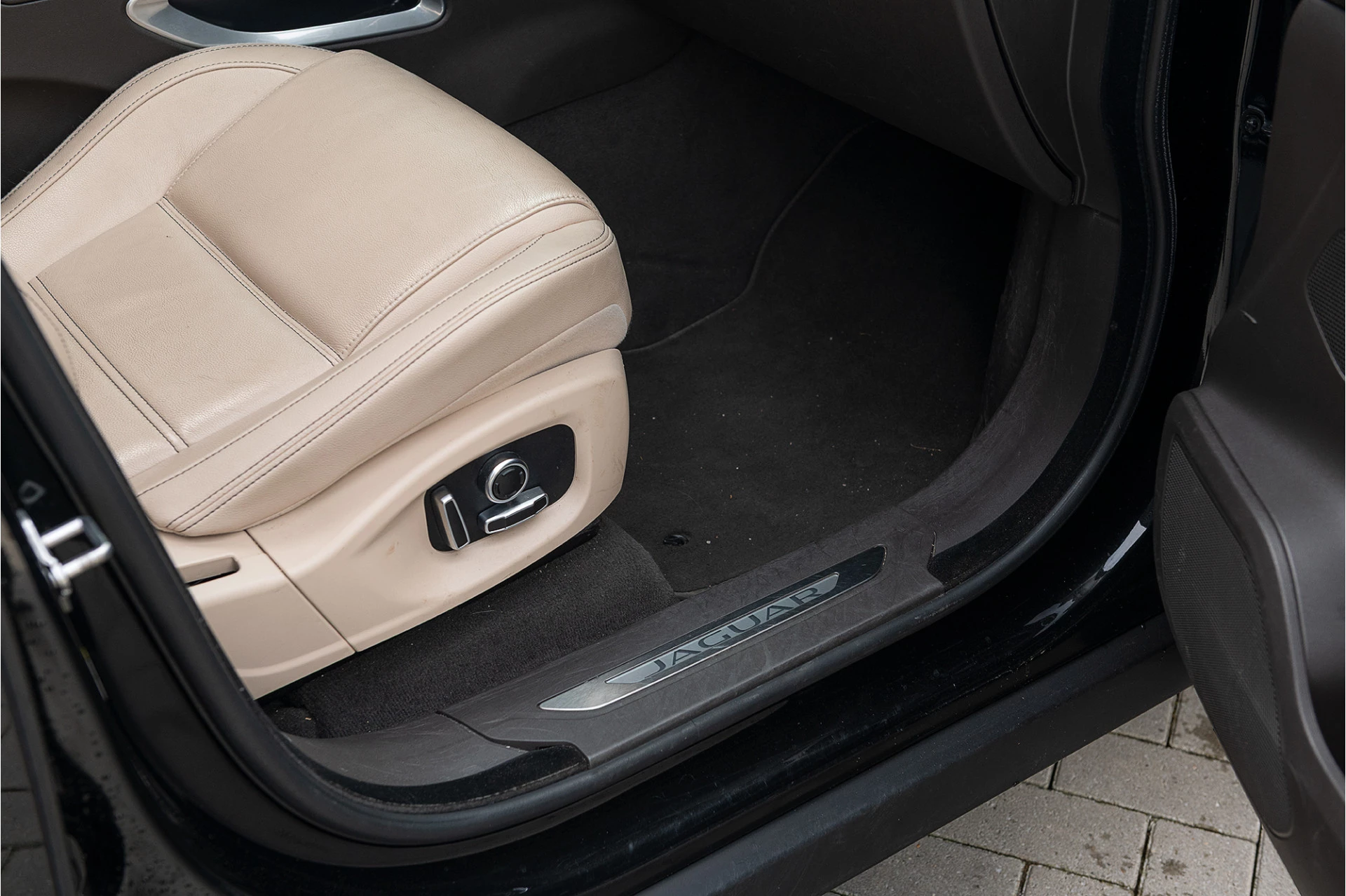 Hoofdafbeelding Jaguar F-PACE