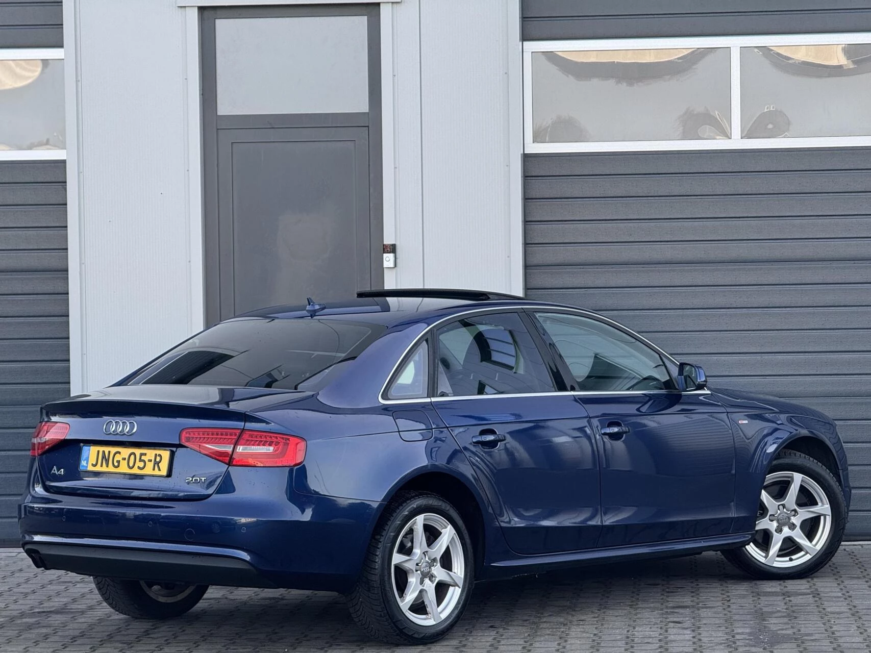 Hoofdafbeelding Audi A4