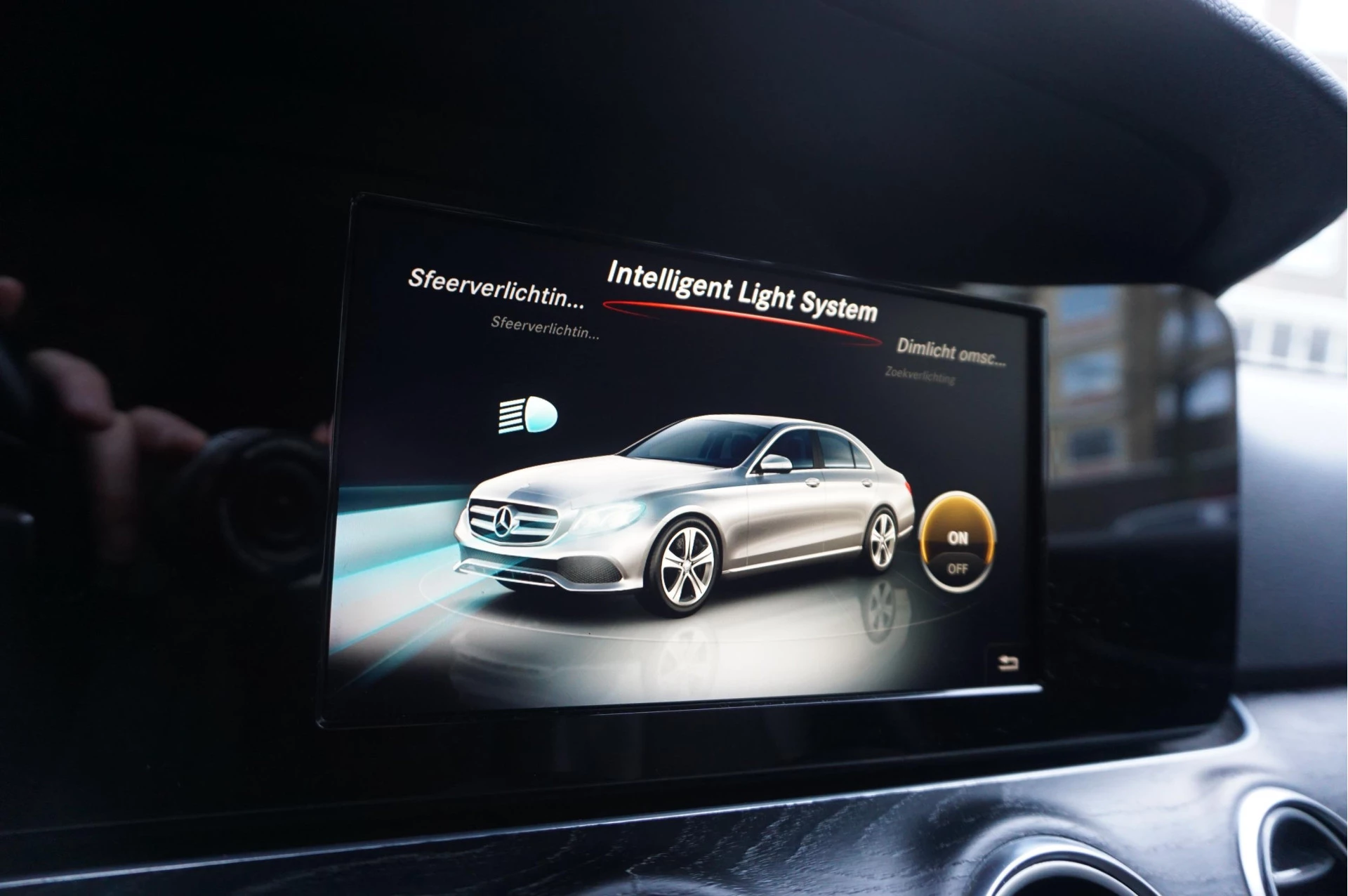 Hoofdafbeelding Mercedes-Benz E-Klasse