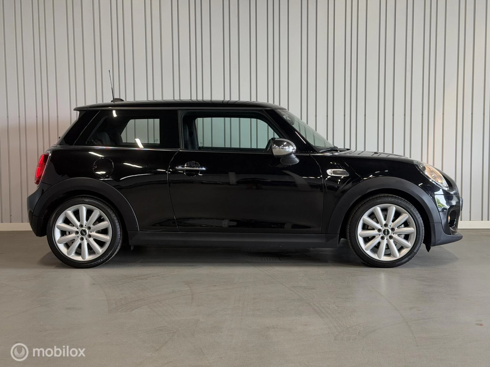 Hoofdafbeelding MINI One