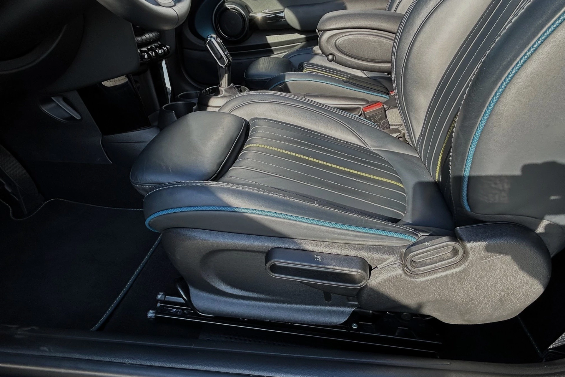 Hoofdafbeelding MINI Cooper Cabrio