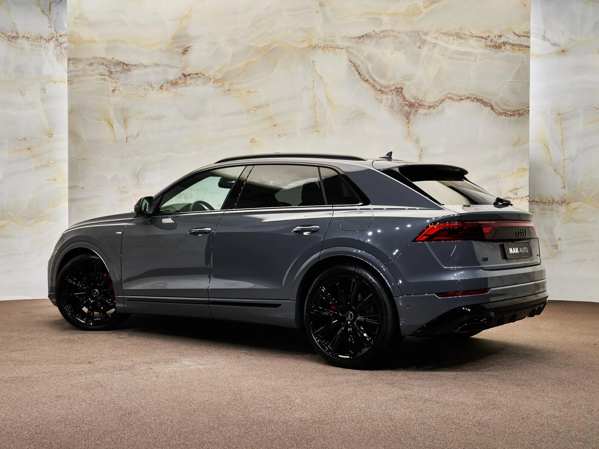 Hoofdafbeelding Audi Q8
