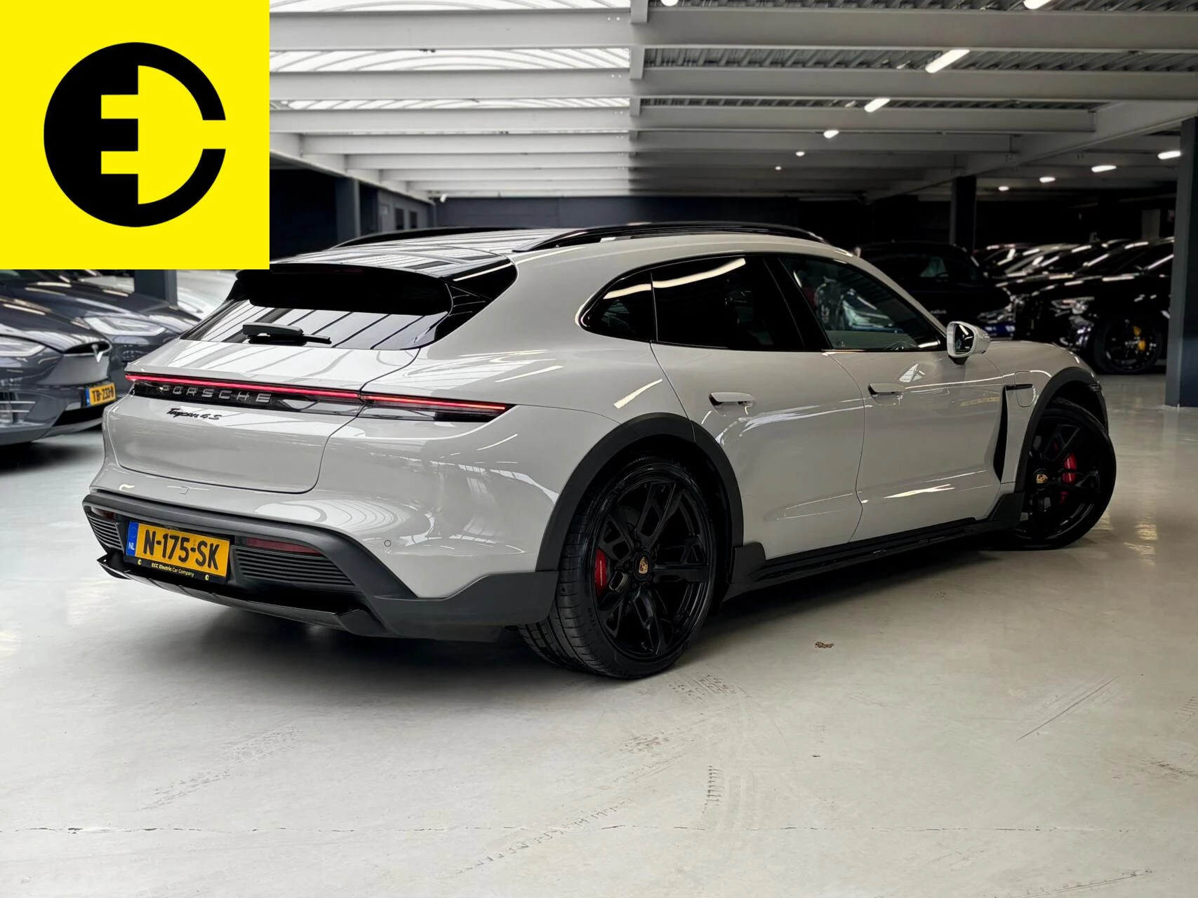 Hoofdafbeelding Porsche Taycan