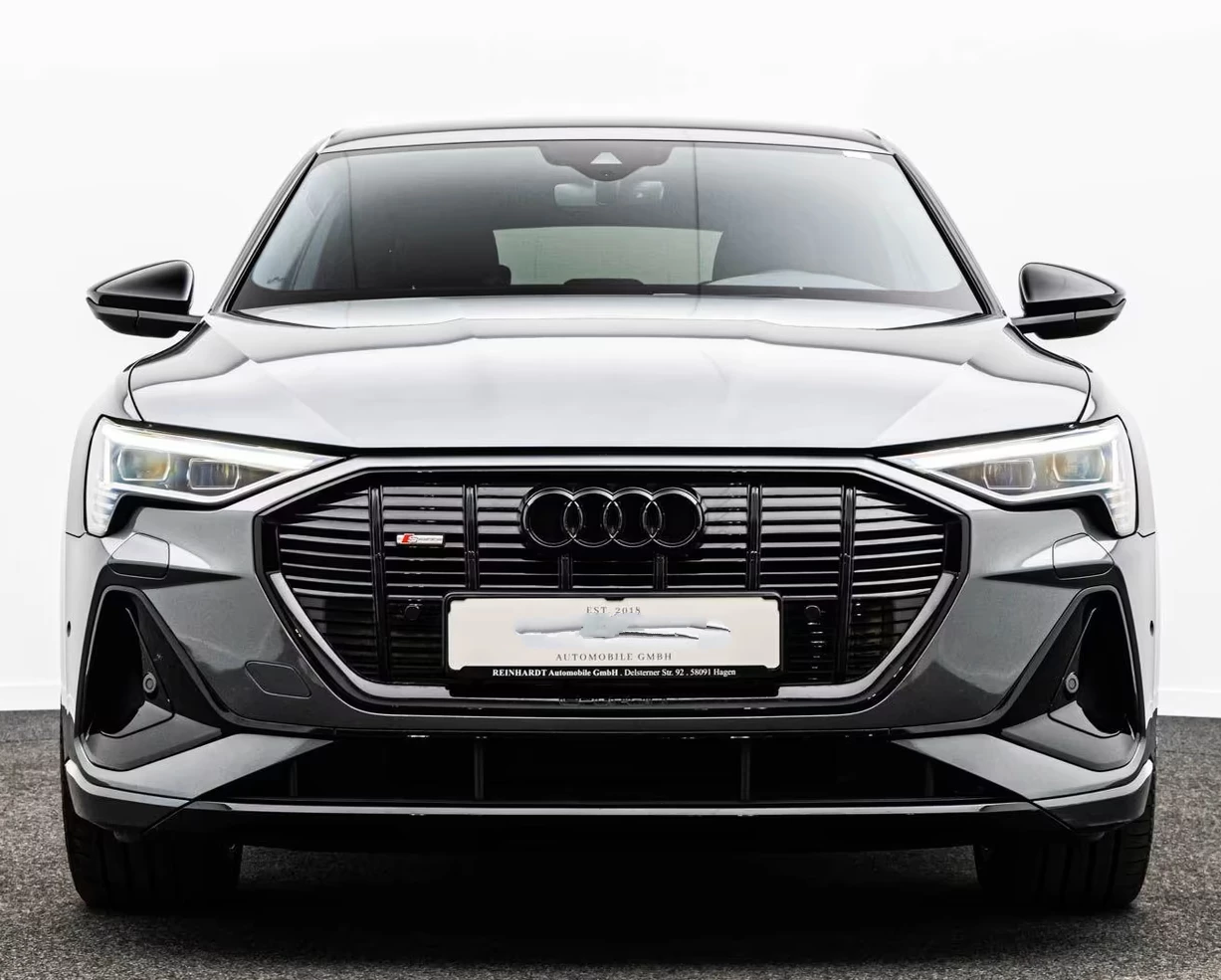 Hoofdafbeelding Audi e-tron