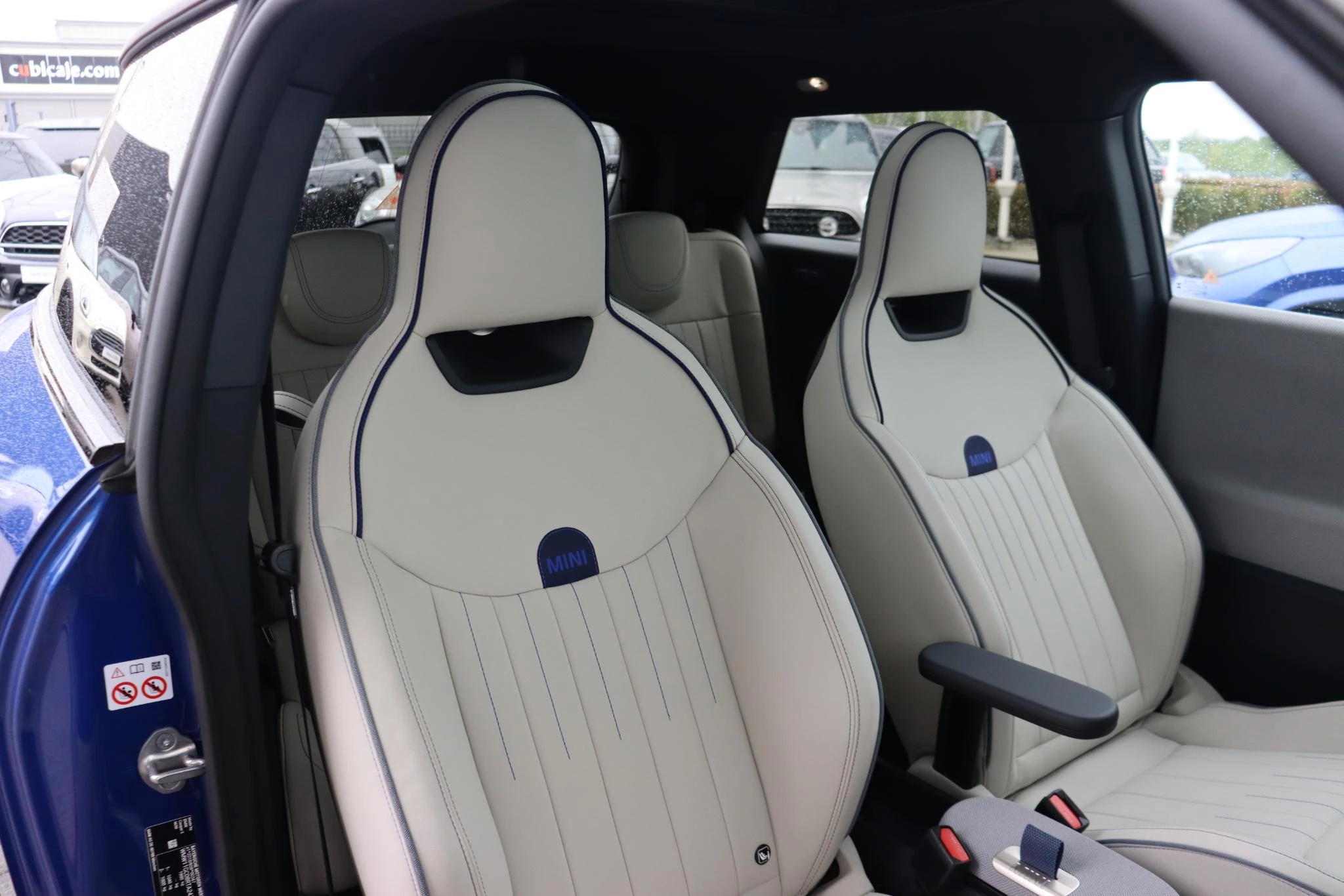 Hoofdafbeelding MINI 3-deurs
