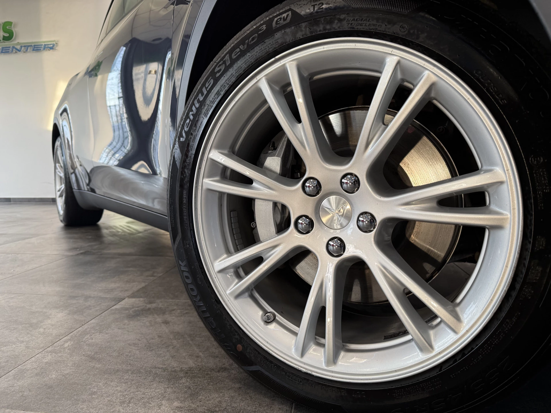 Hoofdafbeelding Tesla Model Y