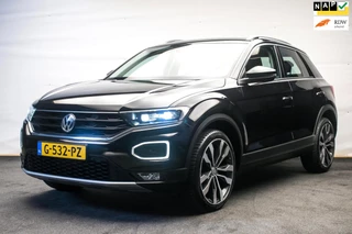 Volkswagen T-Roc 1.0 TSI Style Sport [ Virtual Full LED 19 Inch R Line Velgen Trekhaak Camera Carplay Adaptive Cruise Stoelverw ]