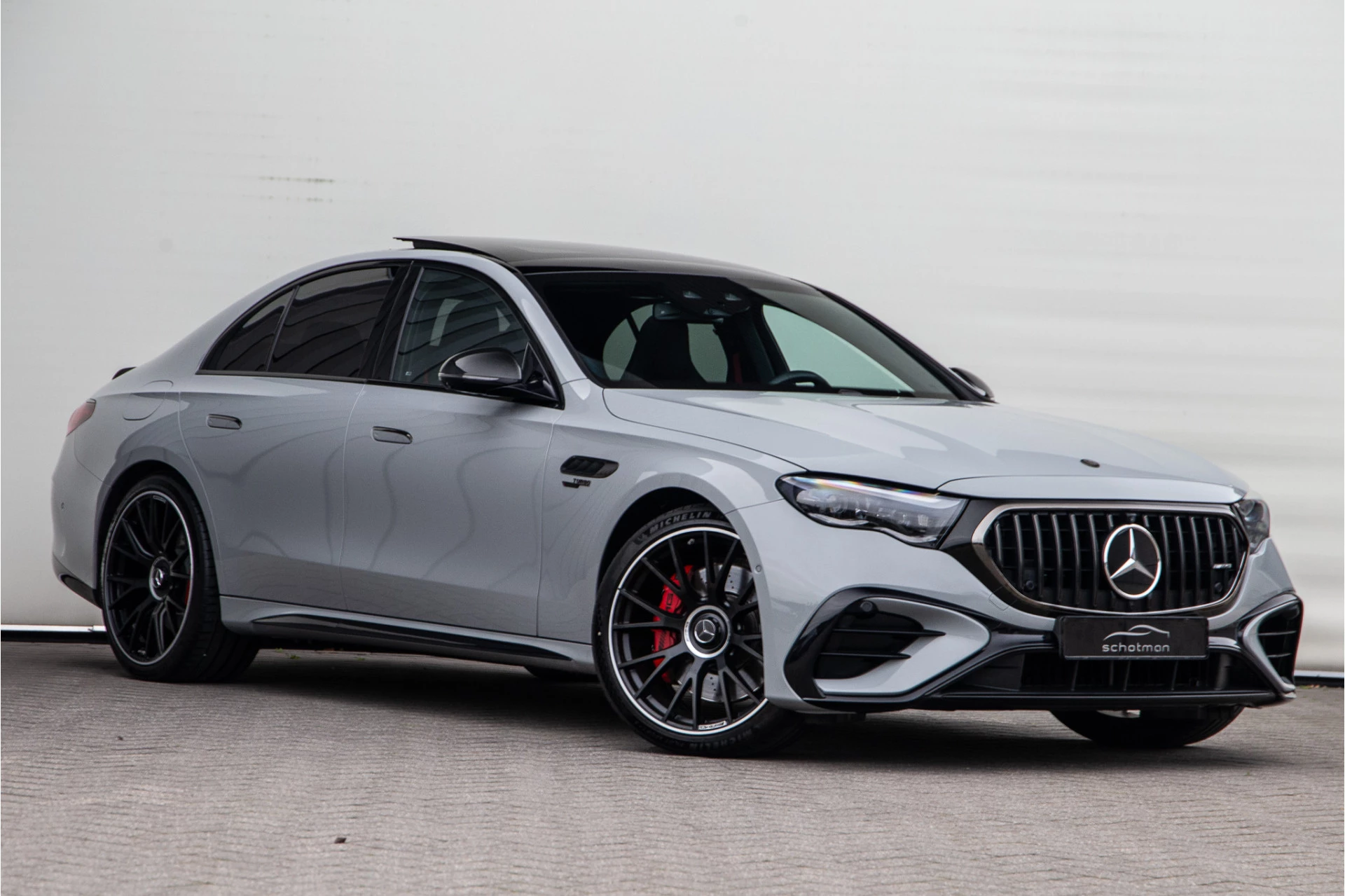 Hoofdafbeelding Mercedes-Benz E-Klasse