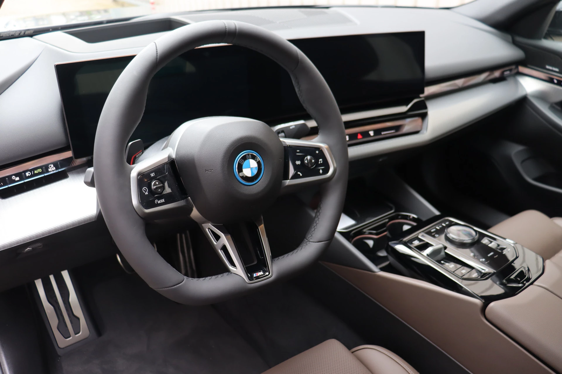 Hoofdafbeelding BMW i5