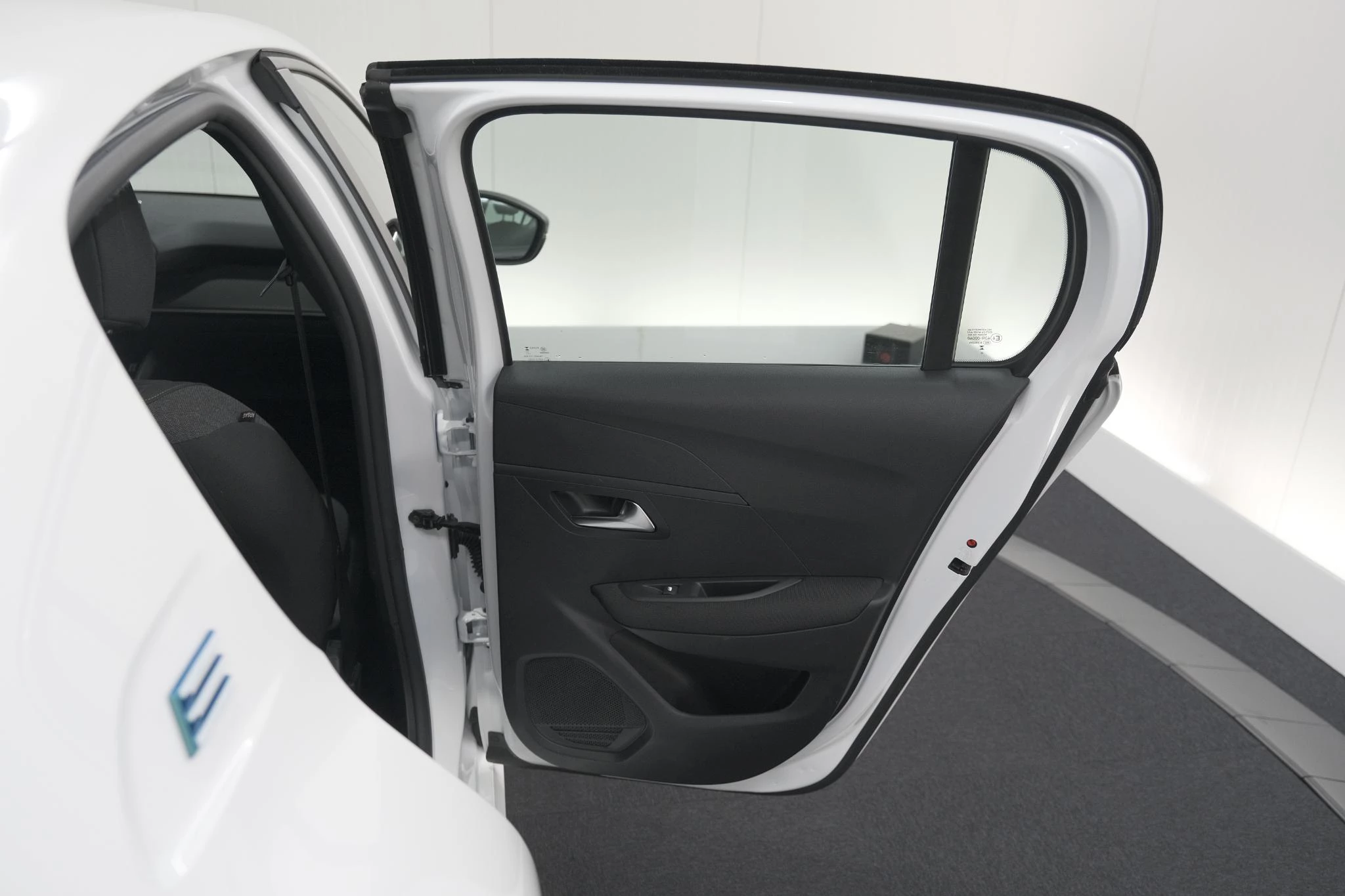 Hoofdafbeelding Peugeot e-208