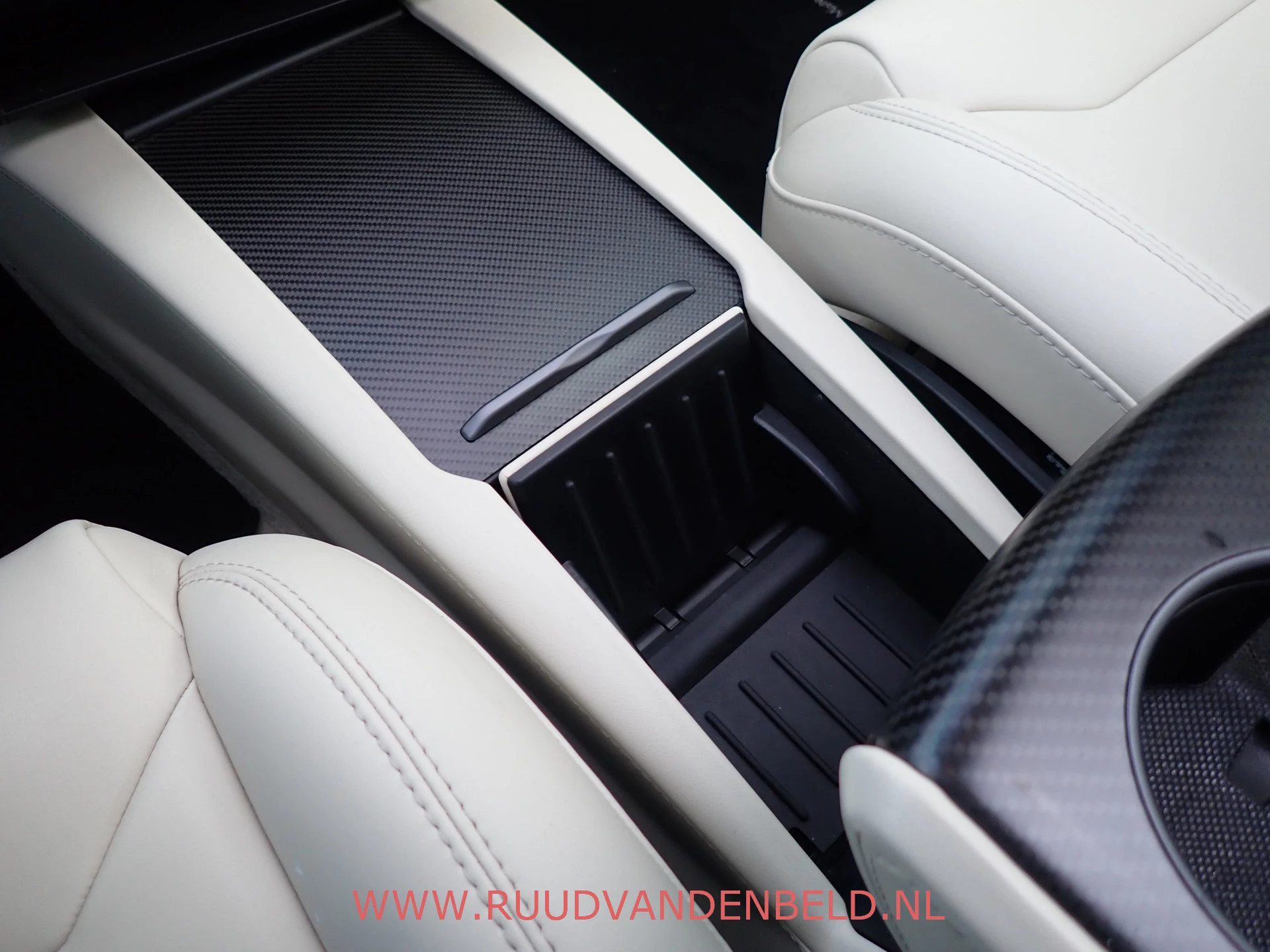 Hoofdafbeelding Tesla Model S