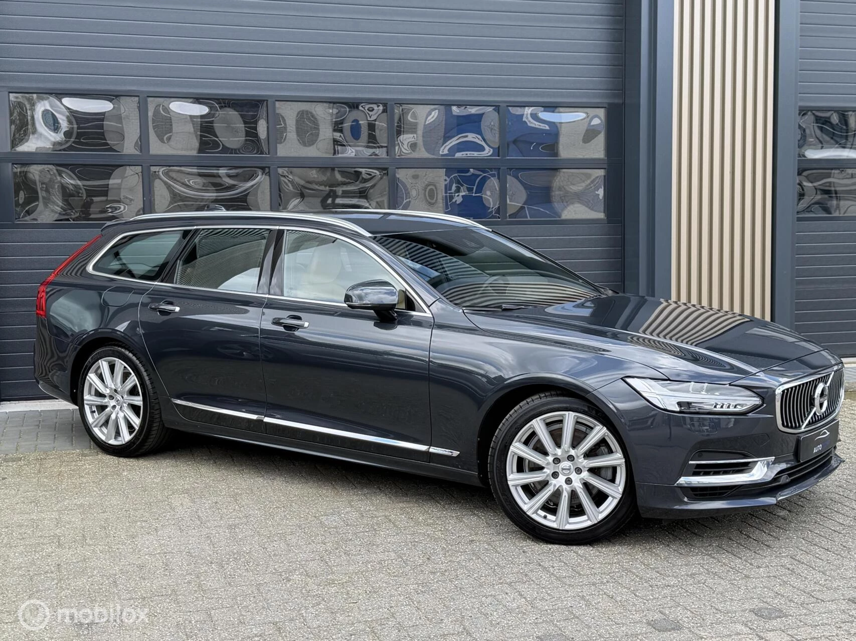 Hoofdafbeelding Volvo V90