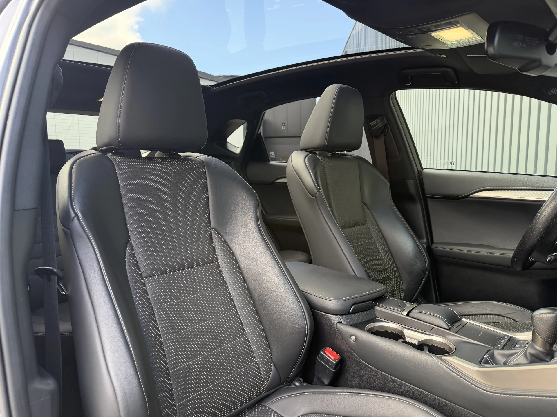 Hoofdafbeelding Lexus NX