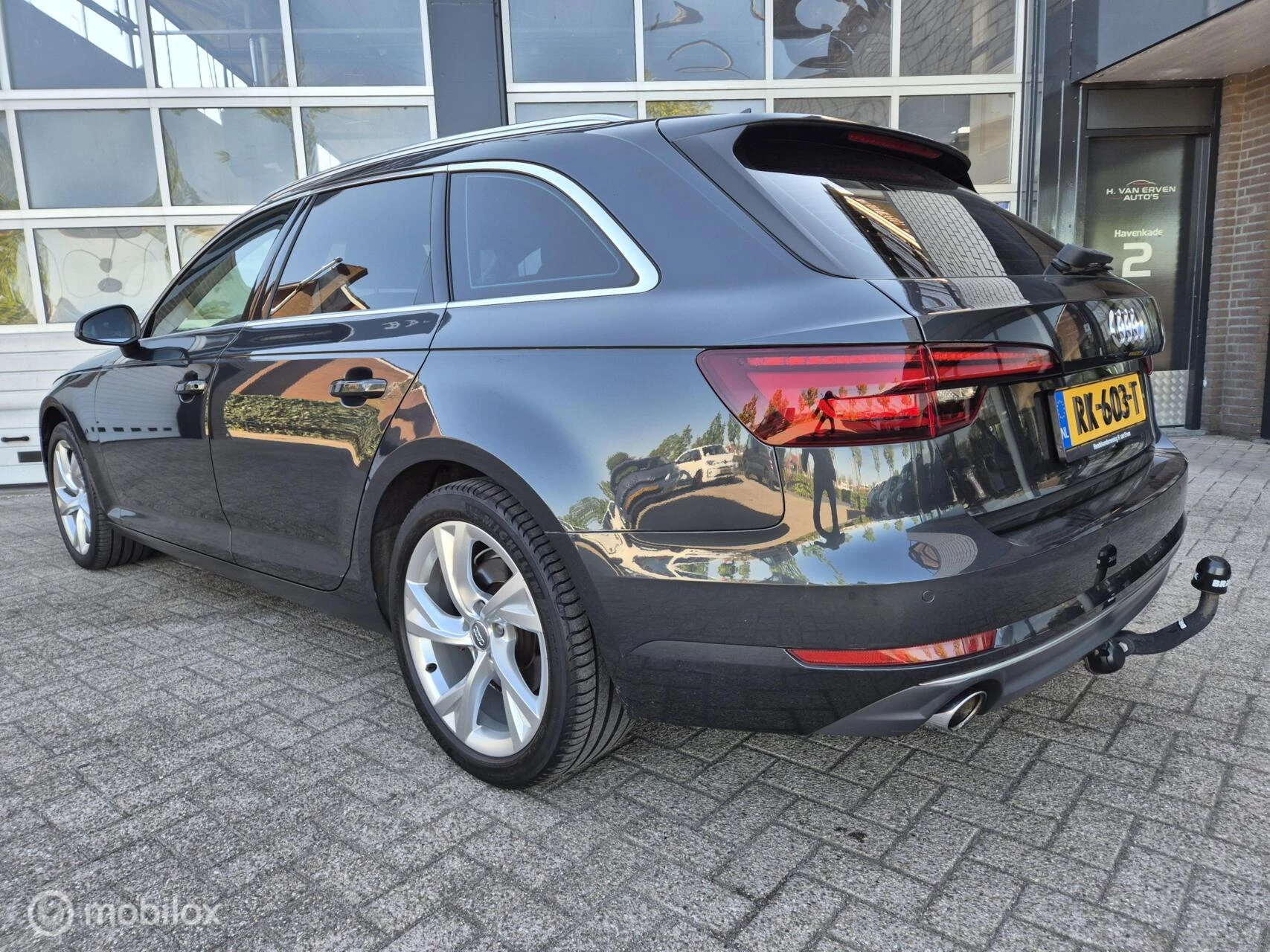 Hoofdafbeelding Audi A4
