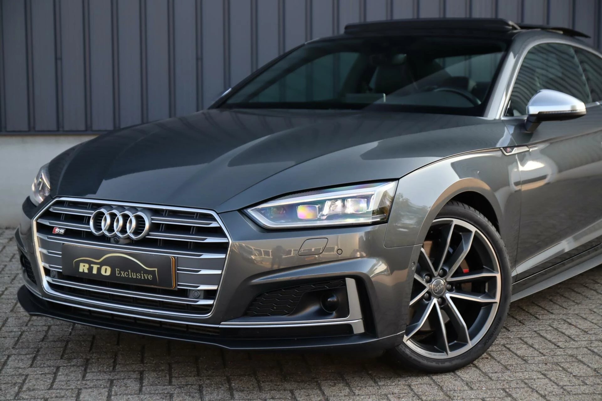 Hoofdafbeelding Audi S5