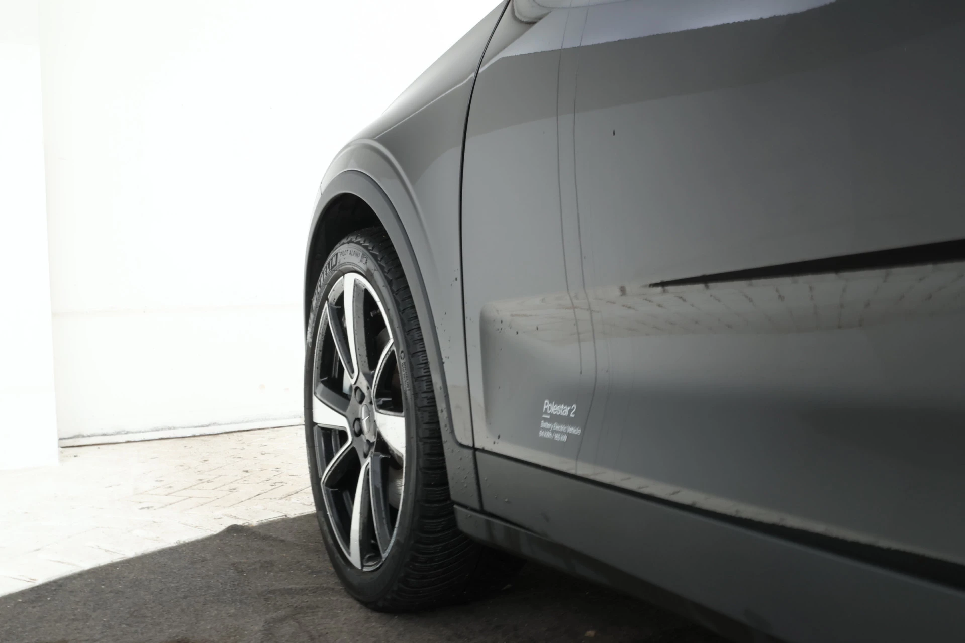 Hoofdafbeelding Polestar 2