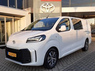 Toyota PROACE Long Worker Dubbel Cabine 2.0 D-4D 145PK PROFESSIONAL NIEUW DIRECT RIJDEN STOEL/STUURVERW AD-CRUISE CAMERA CLIMA NAVI APPLE/ANDROID 17'' LM-VELGEN KEYLESS BLUETOOTH 2X SCHUIFDEUR