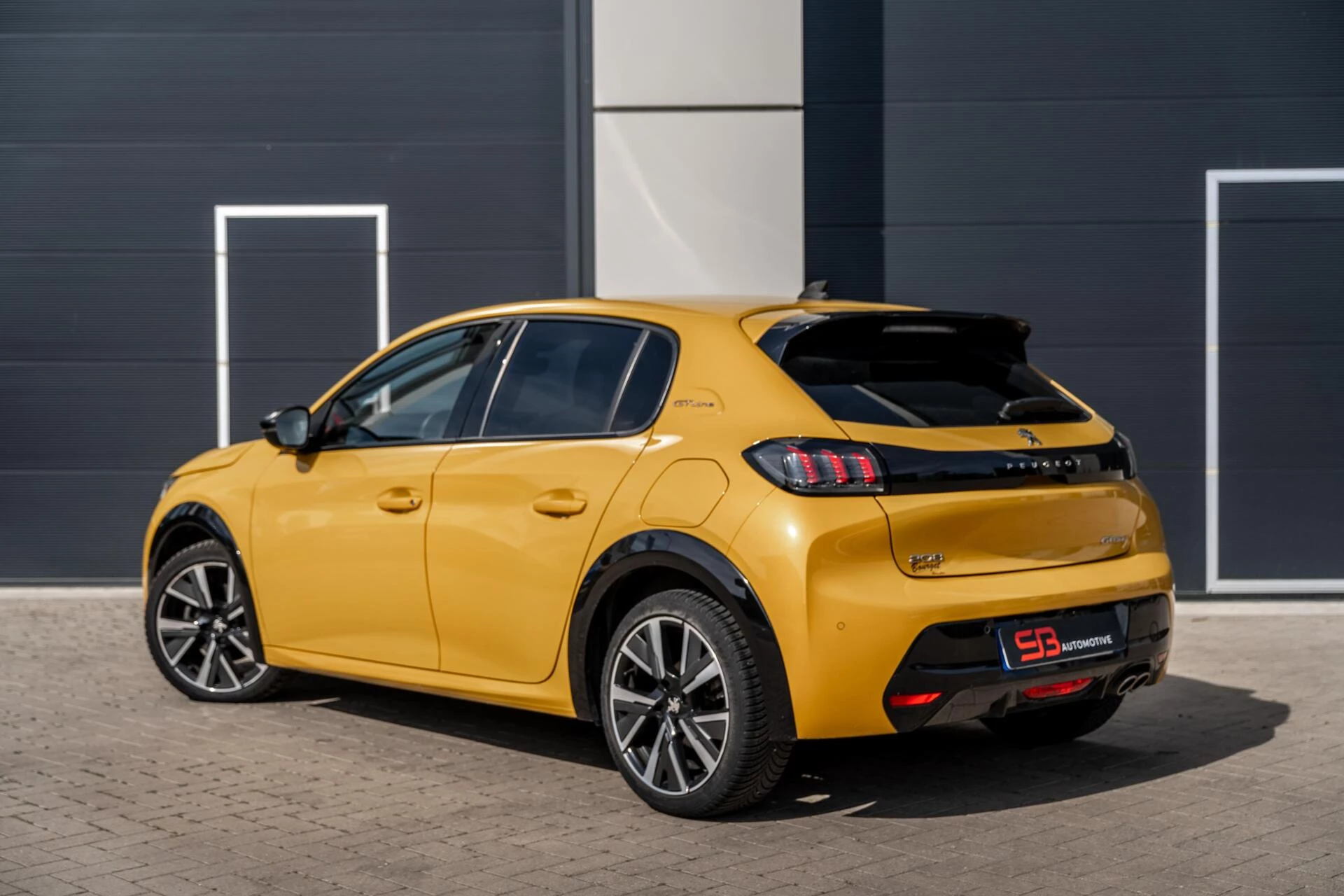 Hoofdafbeelding Peugeot 208