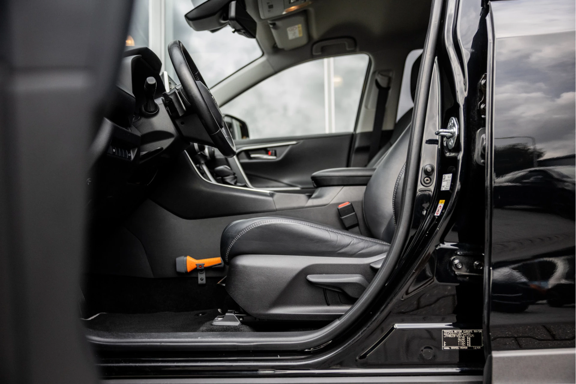 Hoofdafbeelding Toyota RAV4