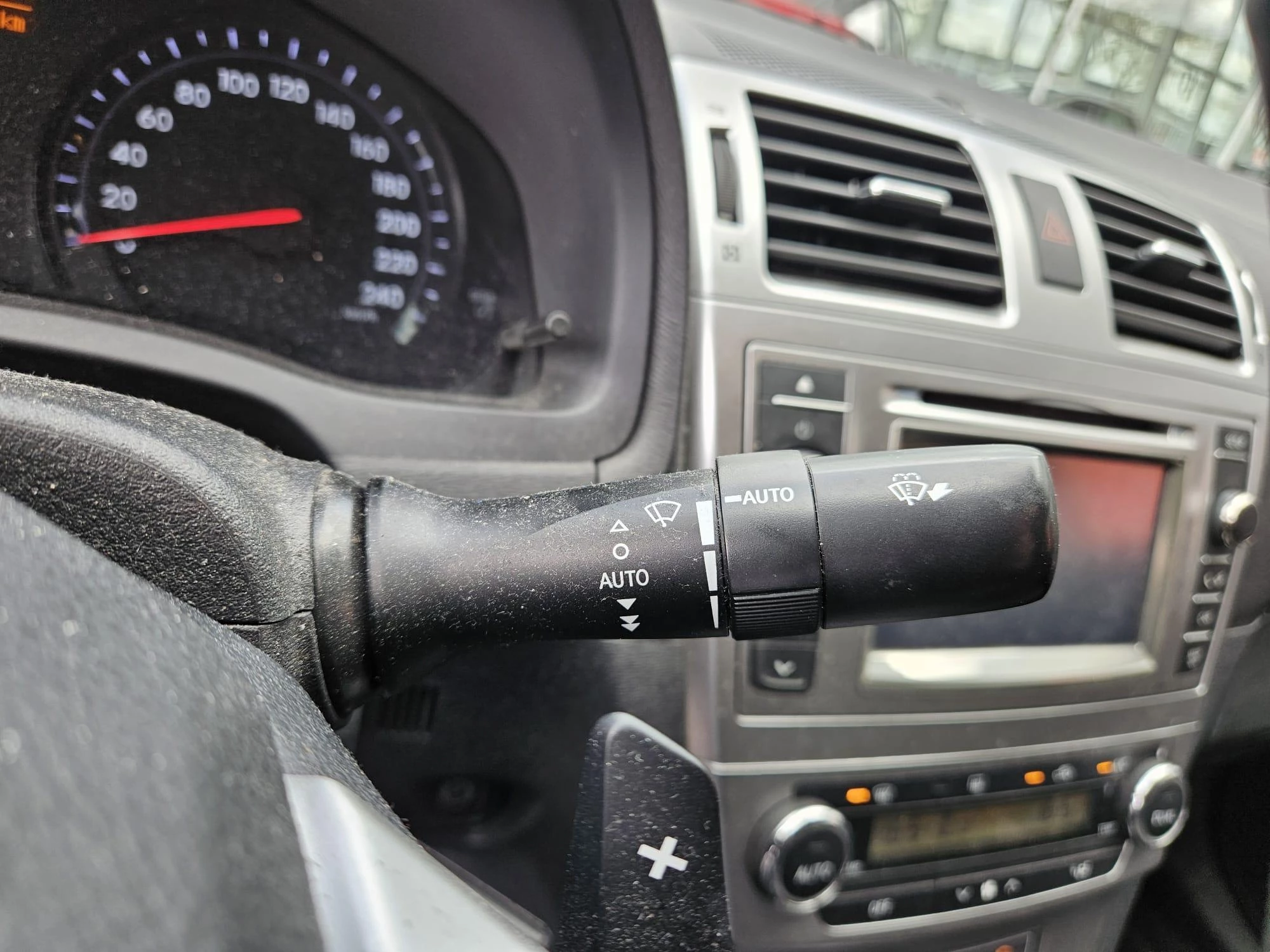 Hoofdafbeelding Toyota Avensis