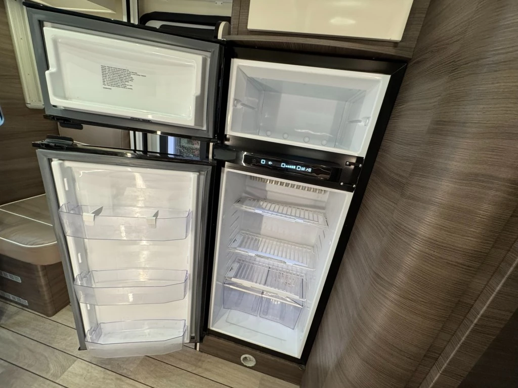 Hoofdafbeelding McLouis Carat 473