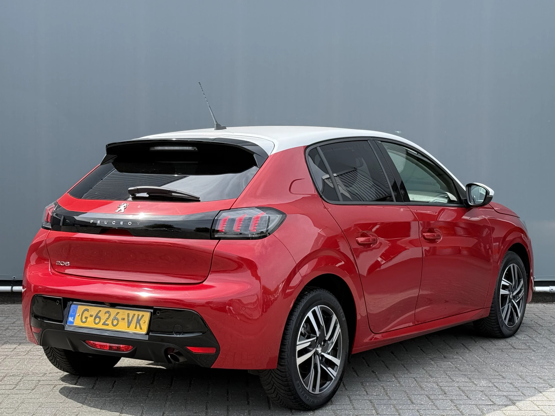 Hoofdafbeelding Peugeot 208