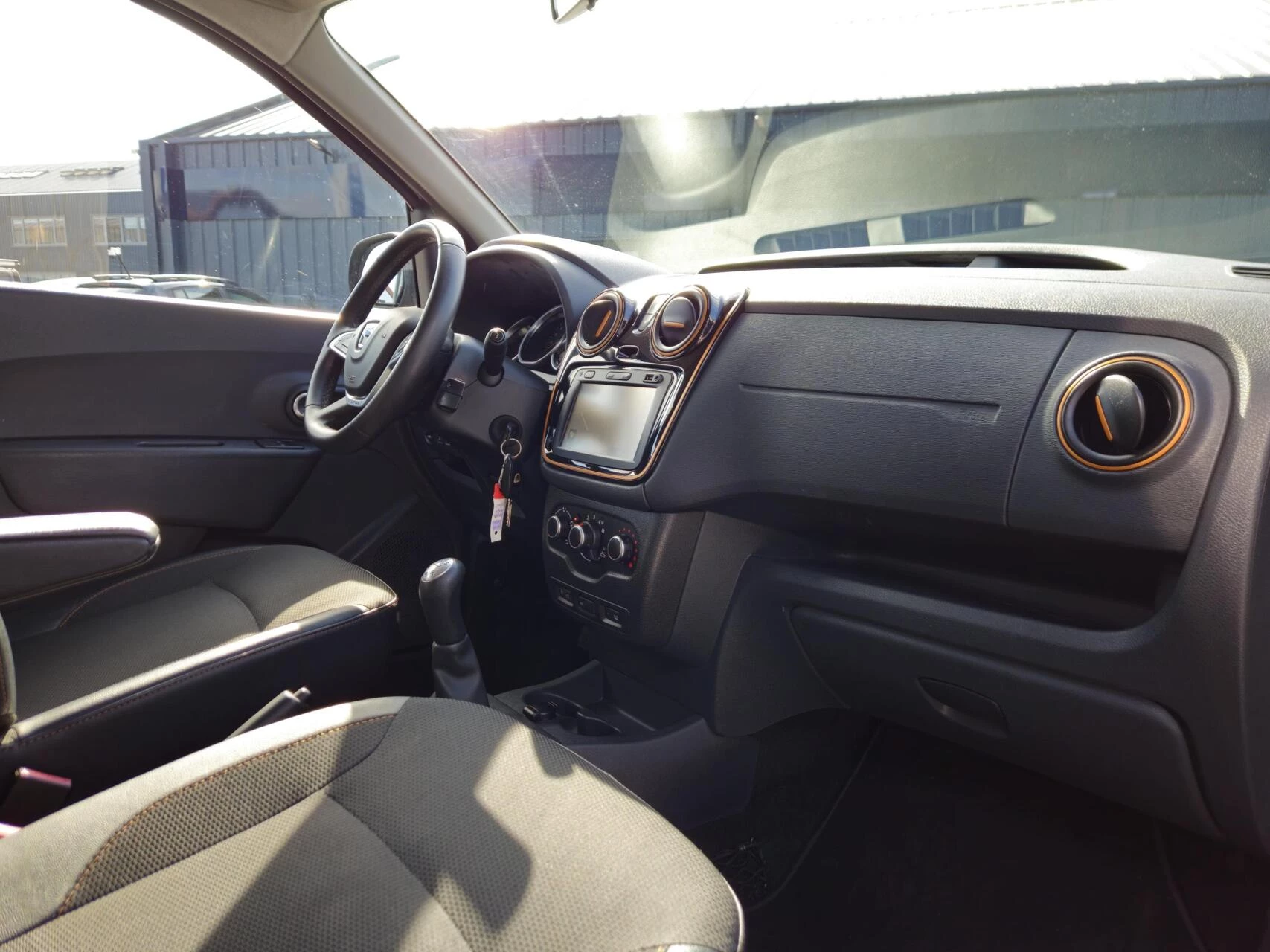 Hoofdafbeelding Dacia Dokker