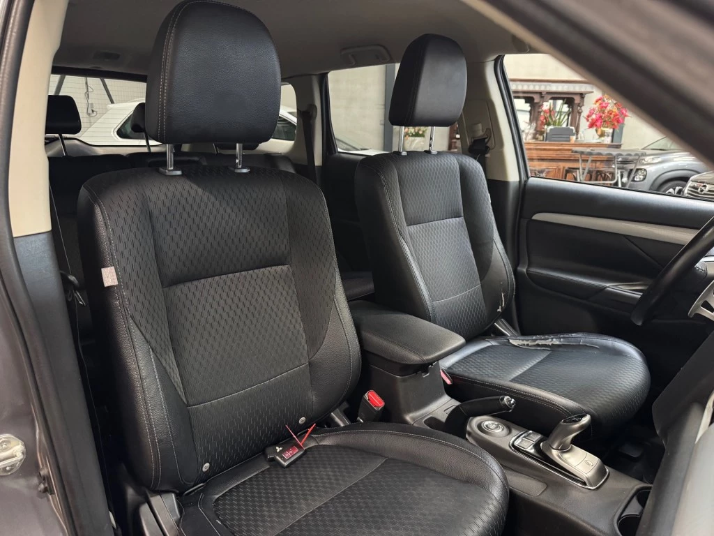 Hoofdafbeelding Mitsubishi Outlander