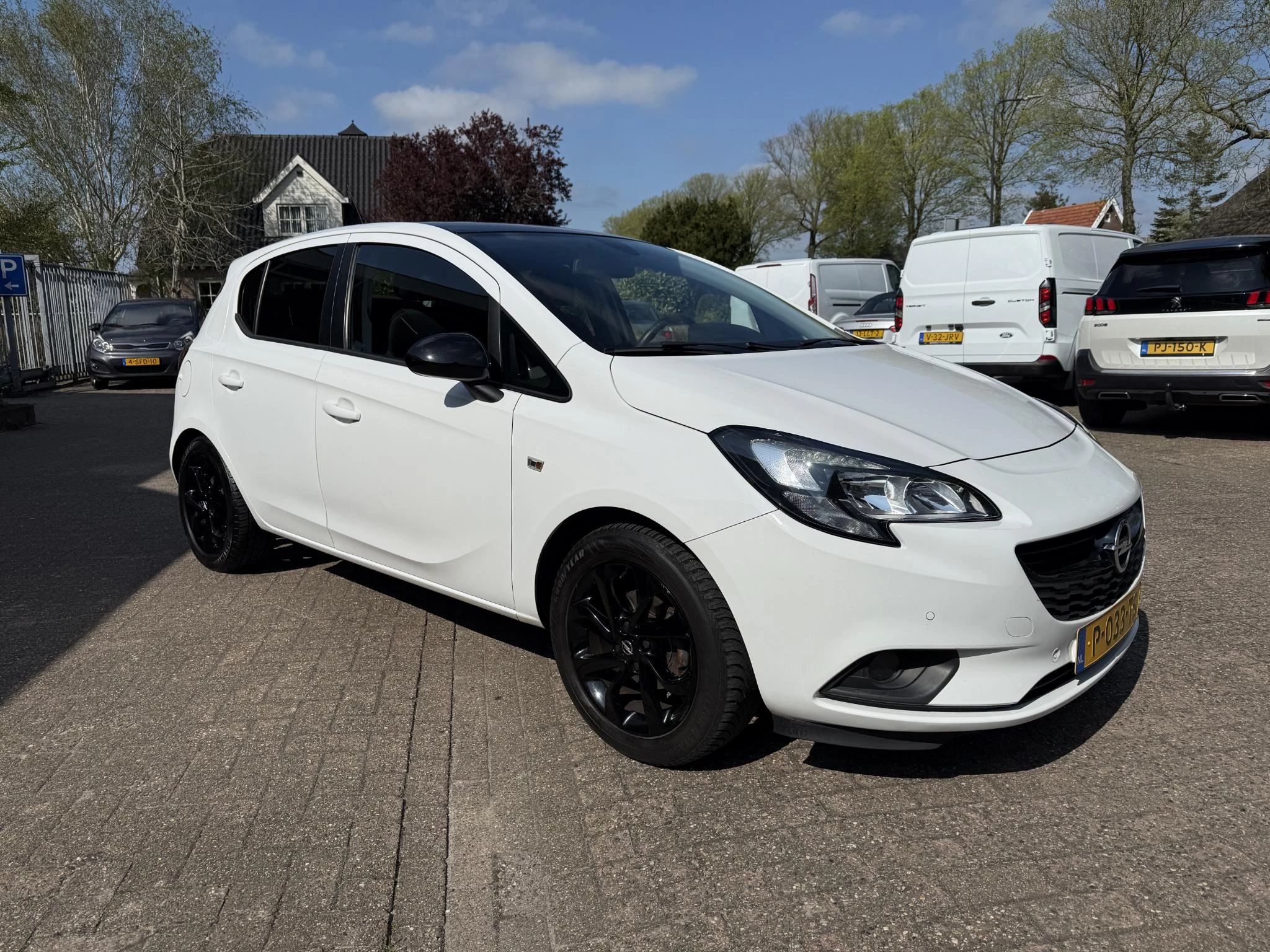 Hoofdafbeelding Opel Corsa