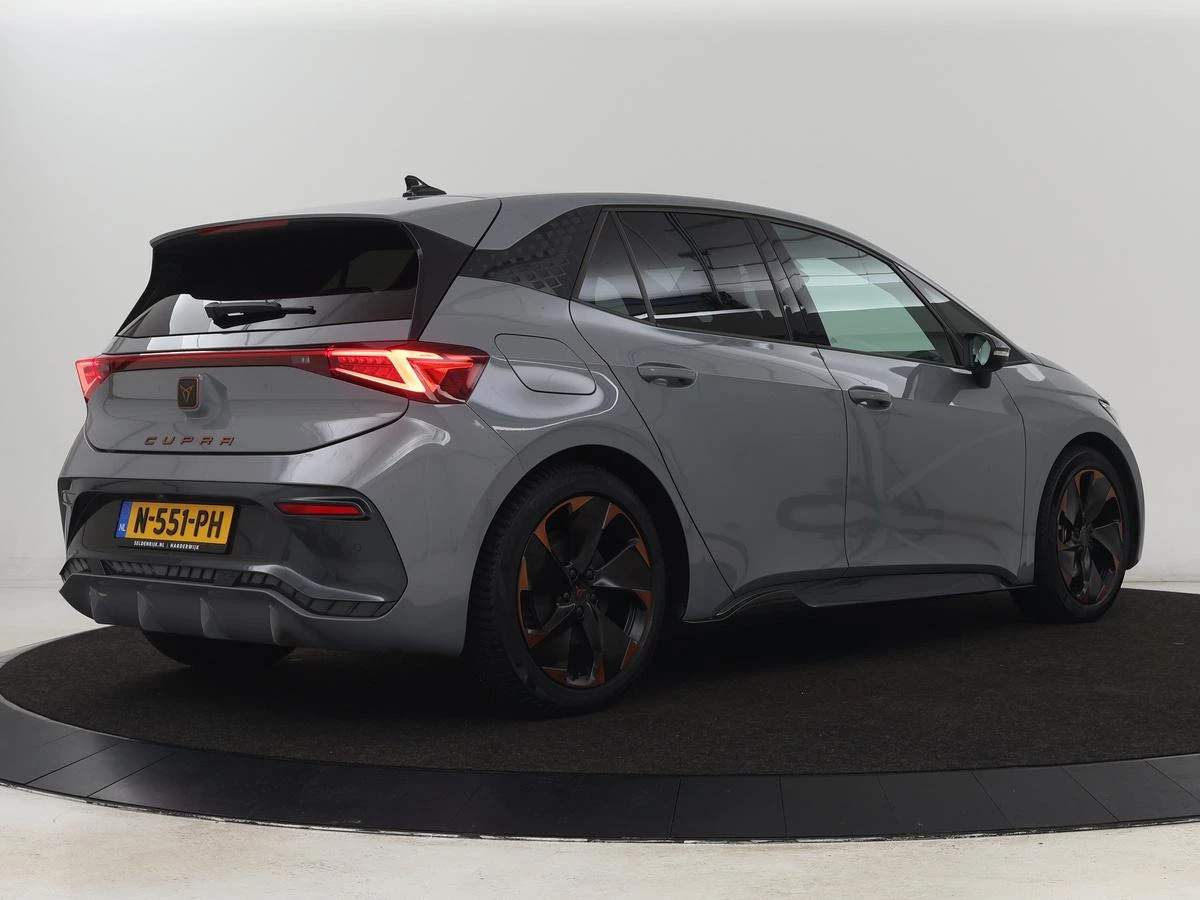 Hoofdafbeelding CUPRA Born